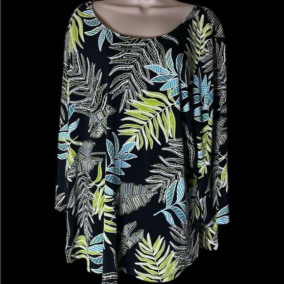 Ruby Rd. Silky Leaf Pattern Top in Black and Green Size 2X - Picture 2 of 5